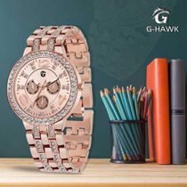 Zuperia Diamond Studded Analogue Watch with Rose Gold Bracelet for Women